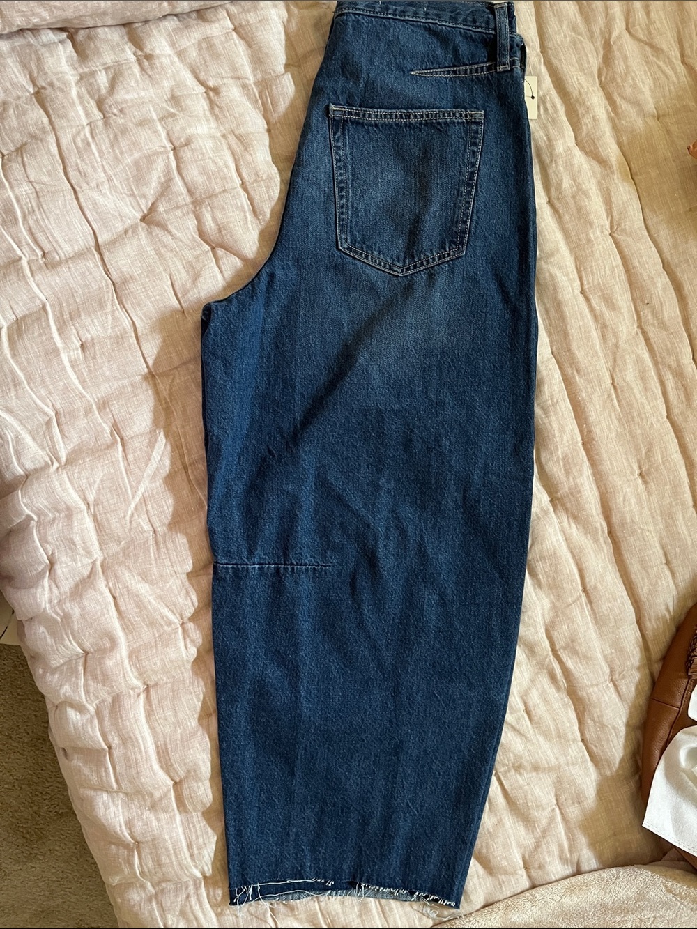 Universal Threads Barrel Ankle Jeans - Dark Wash 12 - Picture 6 of 8